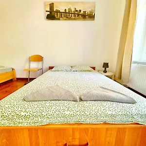  Hostel Atlas' House Polsko