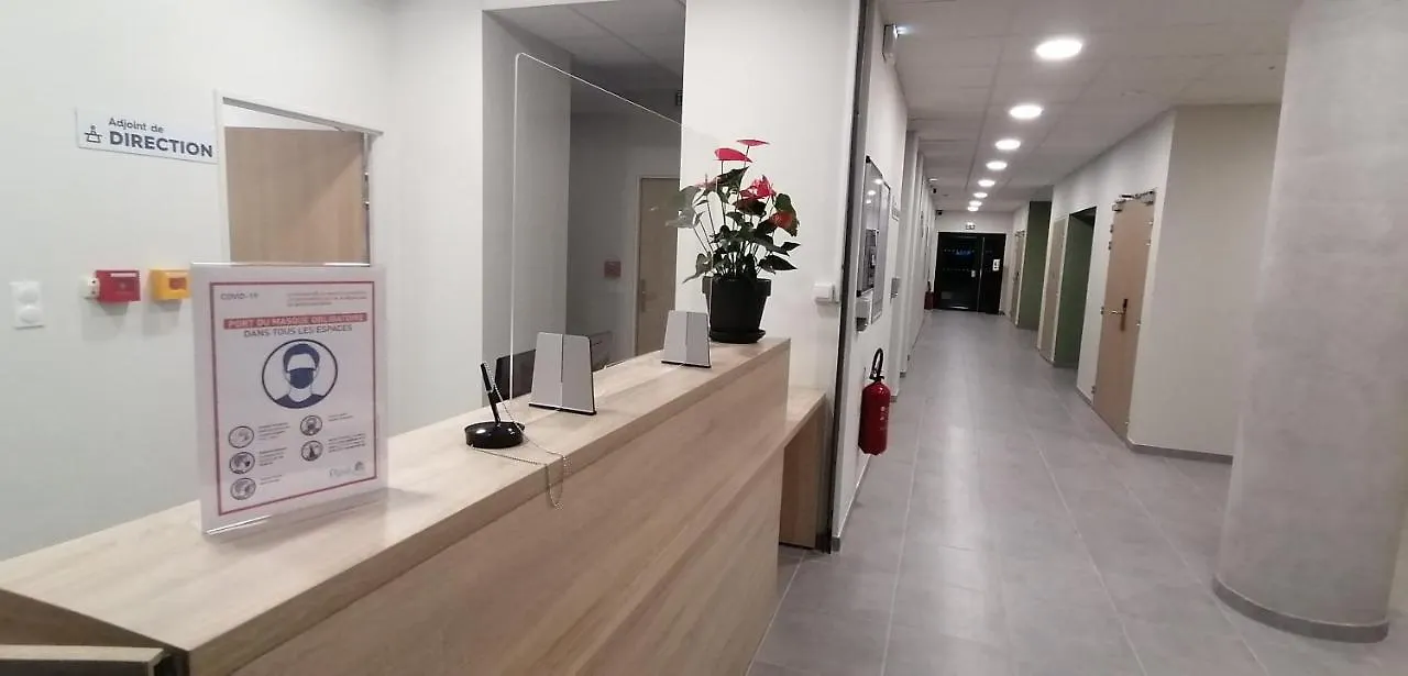 Parme Etape Otel Nice 0*,  Fransa