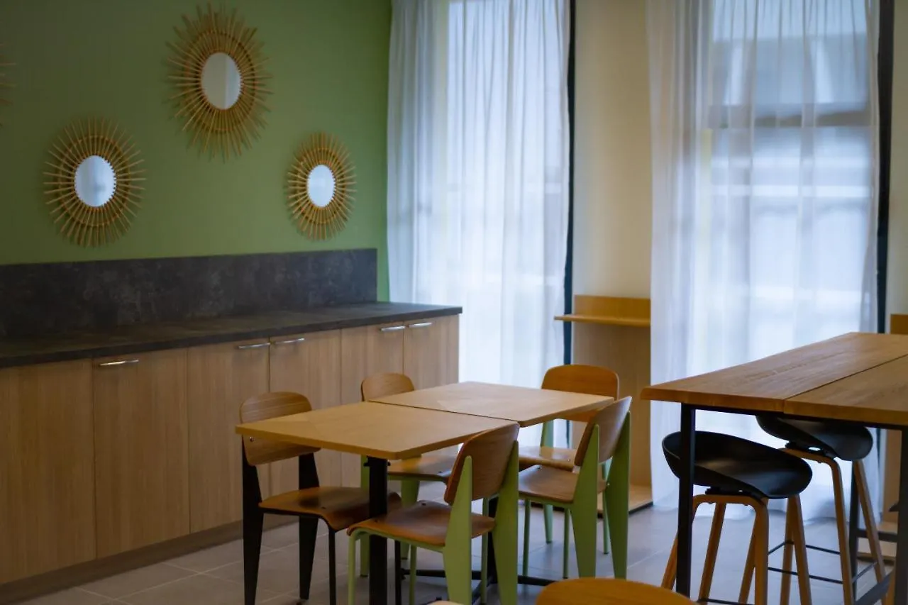 Parme Etape Otel Nice Fransa